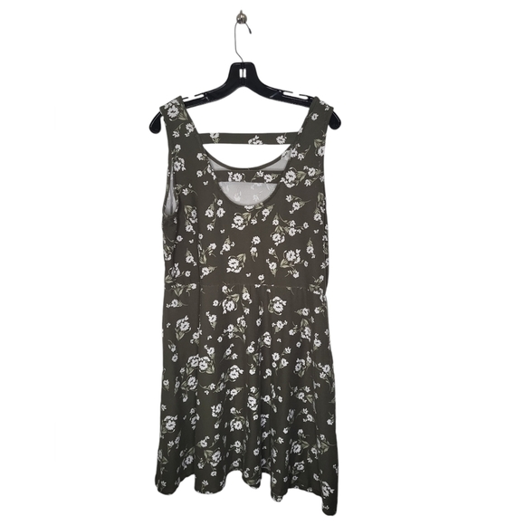 2 Dye 4 Women's Dress Size XL White Floral On Green Open Back - Picture 4 of 11